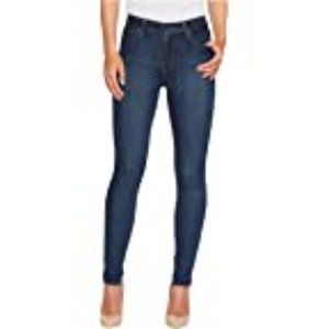 Levi’s Women’s 721 High-rise Skinny Jeans